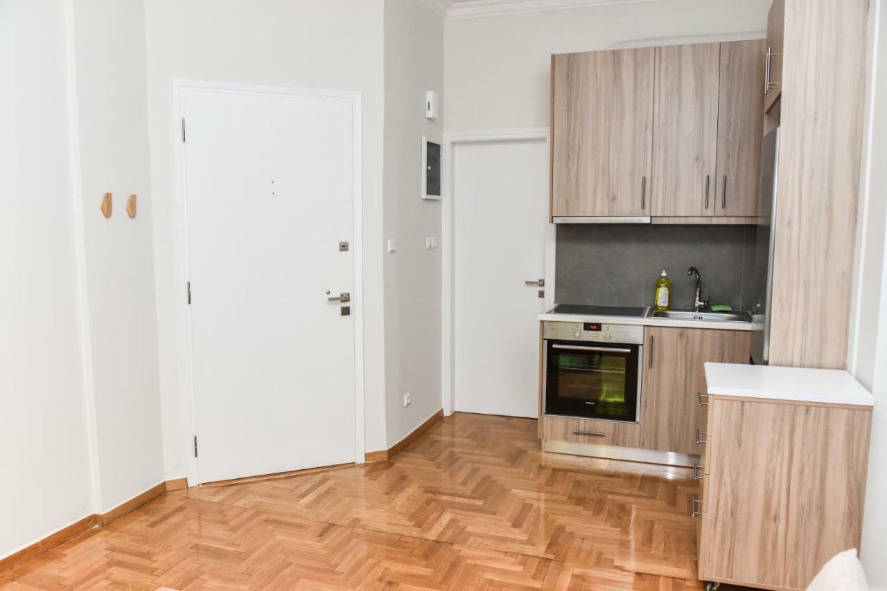 Modern Apartment At Exarchia 1 Bed 2 Pers Atenas Exterior foto